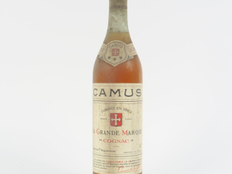 Vente aux enchères 1 VIEILLE BOUTEILLE COGNAC CAMUS 'LA GRANDE MARQUE' - BS
