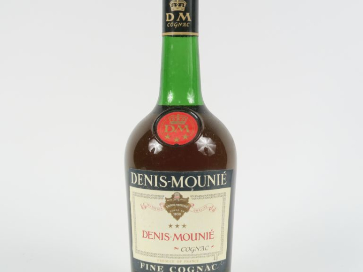 1 BOUTEILLE COGNAC DENIS MOUNIÉ ***