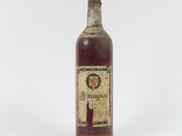 1 VIEILLE BOUTEILLE (1 L) ARMAGNAC CAVÉ FRÈRES - BS/EA
