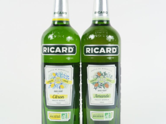 Vente aux enchères 2 BOUTEILLES RICARD BIO : 1 ANIS VERT ET AMANDE - 1 ANIS VERT ET CITRO