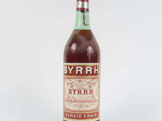 Vente aux enchères 1 VIEILLE BOUTEILLE (1 L) BYRRH CDC - CAPS ETAIN