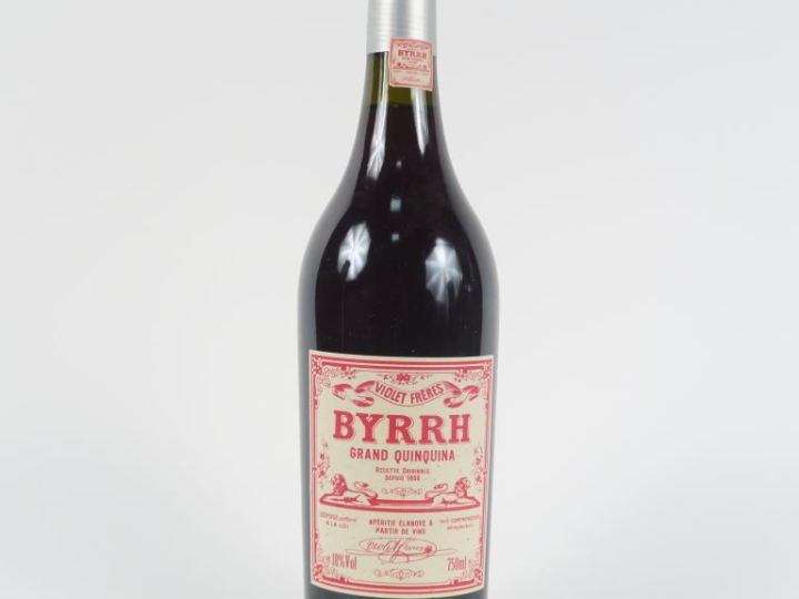 1 BOUTEILLE (75 CL) BYRRH 'GRAND QUIQUINA' VIOLET FRERES