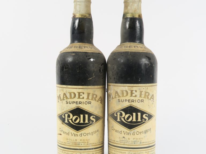 2 VIEILLES BOUTEILLES MADERE 'RESERVE' ROLLS - CAPS ETAIN/BS