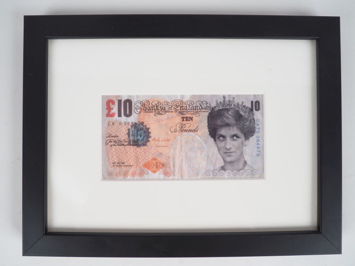 BANKSY. "DI-Faced Tenner". Estampe avec son certificat d'authenticité.