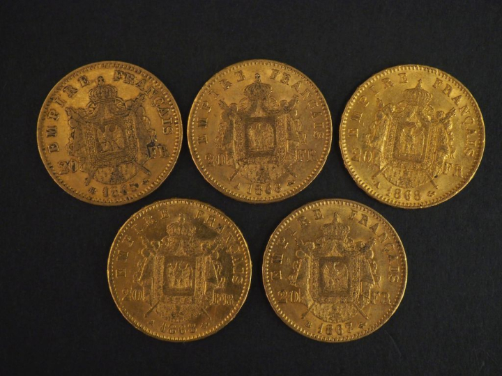Cinq pièces de 20 Francs or, 1865-BB (x1), 1866-A (x1), 1867-BB (x1) e