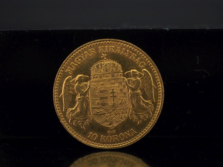 Pièce de 10 Korona or, 1913. FRAIS ACHETEURS 10% HT.   