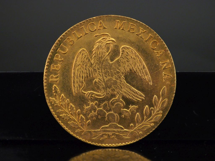 Une pièce de 8 Escudos or, Republica Mexicana, 1857.  FRAIS ACHETEURS 