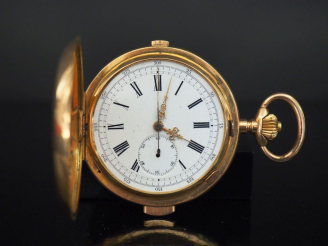 Vente aux enchères ANONYME  Début XXe siècle  Montre de poche savonnette en or avec sonne