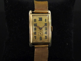 Vente aux enchères MAXIMA,  Montre bracelet d'homme, boitier deux tons d'or 585, bracelet