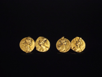Vente aux enchères Paire de boutons de manchettes de style Art Nouveau en or jaune 750, à