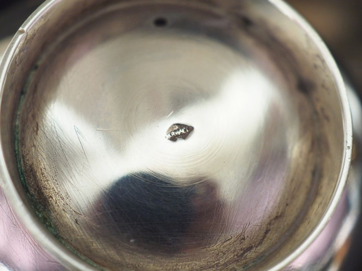 ADRADAS Suite de sept tasses et leur sous-tasse en argent espagnol 916