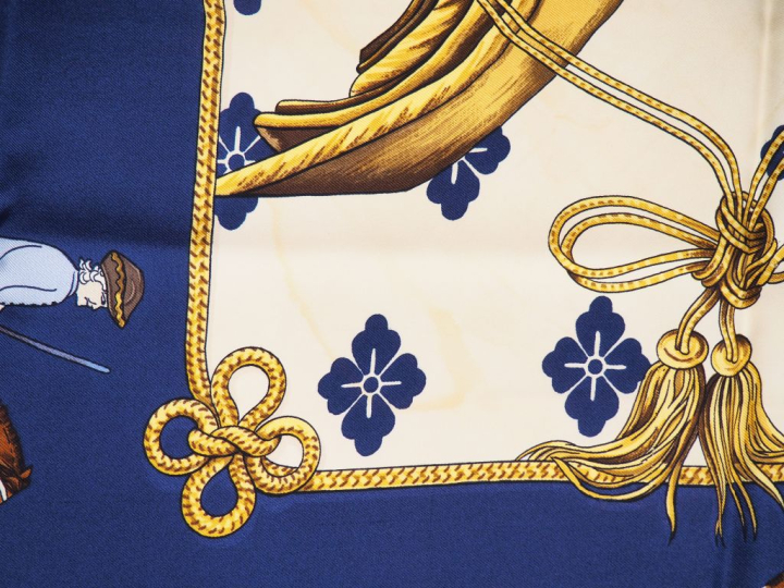 HERMES, Paris Carré en soie polychrome, modèle "Equitation Japonaise".