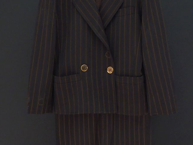 YVES SAINT LAURENT, Rive gauche Ensemble de tailleur en tissu rayé mar