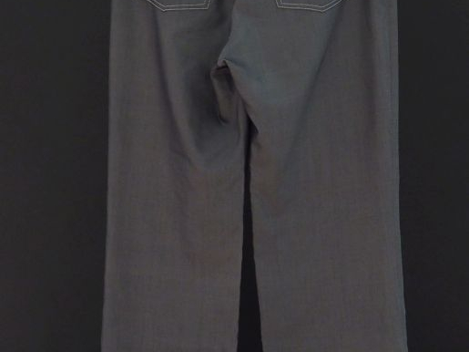 CERRUTI, 1881 Pantalon gris en soie (100%). Cinq poches.  Taille. 40