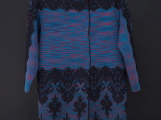 Vente aux enchères MISSONI Veste longue dans les tons rose, turquoise et noir en laine (7