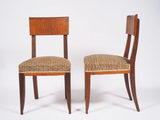 Vente aux enchères 6 chaises de salle à manger 1940 en bois exotique, garntiure de tissu 
