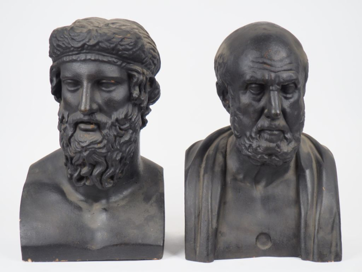 Paire de sculptures en plâtre patiné noir "portrait d'hommes à l'antiq