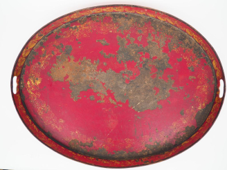 Vente aux enchères Grand plateau XIXème de style Directoire en tôle peinte, décor doré su