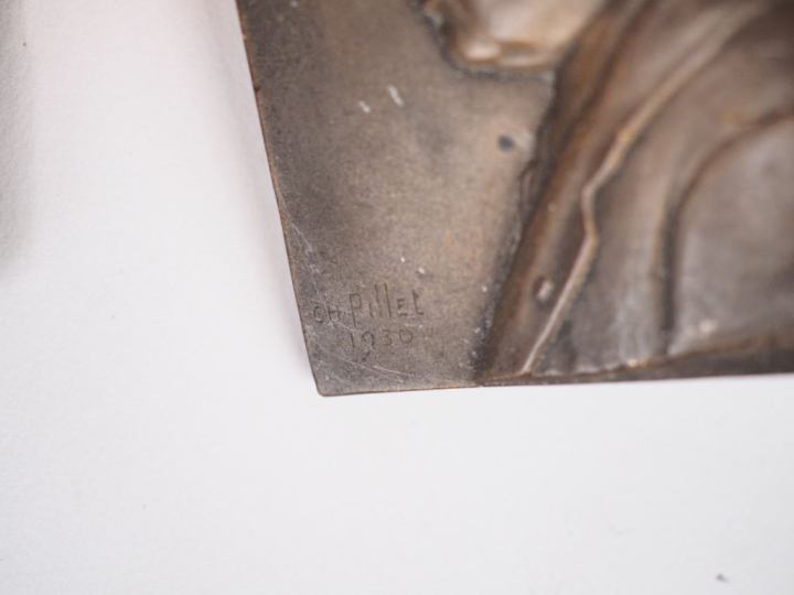 Huit médailles en bronze à l'éffigie de Professeurs de Médecine. Signé