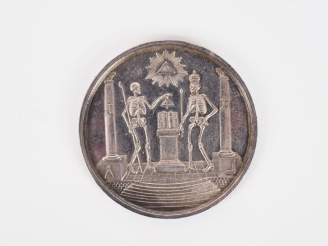 Vente aux enchères Médaille maçonnique en argent Orient de Rouen, loge "la parfaite égali