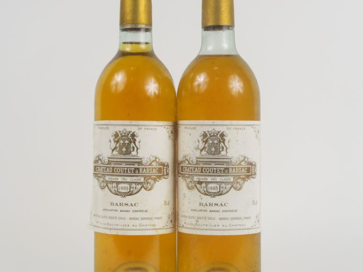 2 BOUTEILLES CHÂTEAU COUTET 1er CC SAUTERNES - 1985 - 1 BG/1 LB/BS