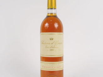 Vente aux enchères 1 BOUTEILLE CHÂTEAU D'YQUEM 1er CCS SAUTERNES - 1993