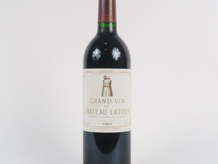 1 BOUTEILLE CHÂTEAU LATOUR 1er GCC PAUILLAC - 1994
