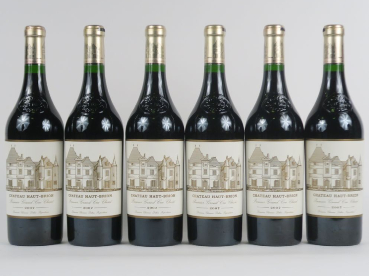 6 BOUTEILLES CHÂTEAU HAUT BRION 1er GCC GRAVES - 2007 - CBO