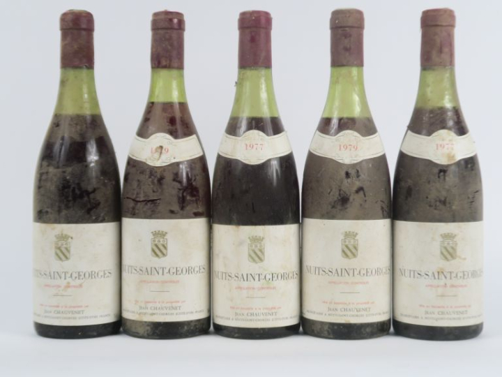 5 BOUTEILLES NUITS SAINT GEORGES JEAN CHAUVENET - 2 de 1977/1 de 1979/