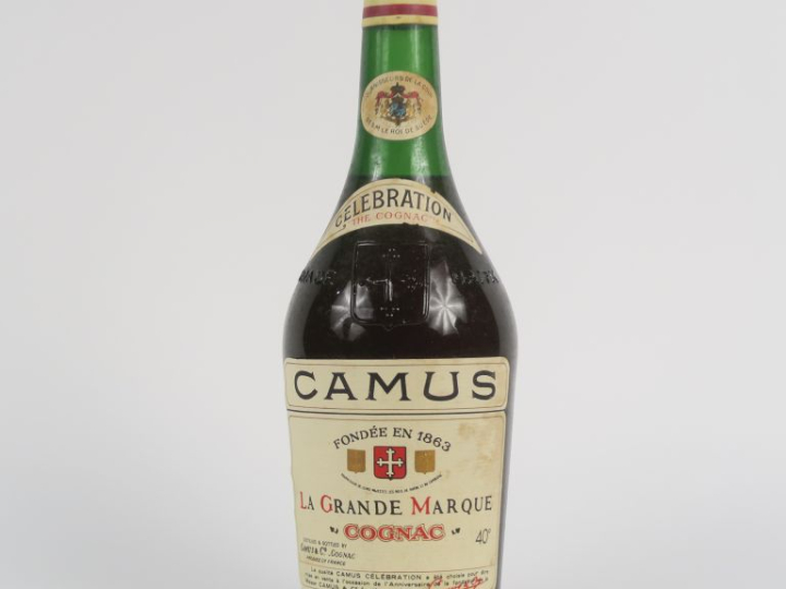 1 BOUTEILLE COGNAC LA GRANDE MARQUE 'CELEBRATION' - PAPIER DE SOIE
