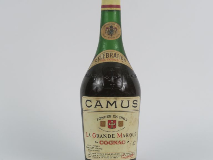 1 BOUTEILLE COGNAC LA GRANDE MARQUE 'CELEBRATION' - PAPIER DE SOIE