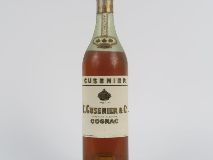 1 VIEILLE BOUTEILLE COGNAC E. CUSENIER   CIE