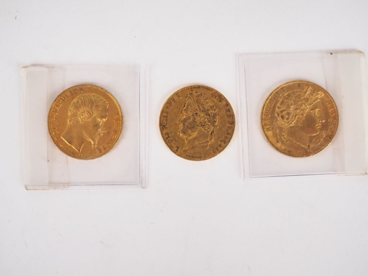 Trois pièces de 20 Francs or 1851-A, 1852-A et 1854-A. FRAIS ACHETEURS