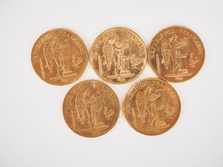 Cinq pièces de 20 Francs or, 1895-A (x2) et 1896-A (x3). FRAIS ACHETEU
