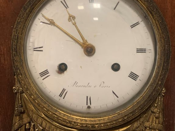 Pendule Retour d'Egypte en acajou et bronze, à décor de sphinx et de d