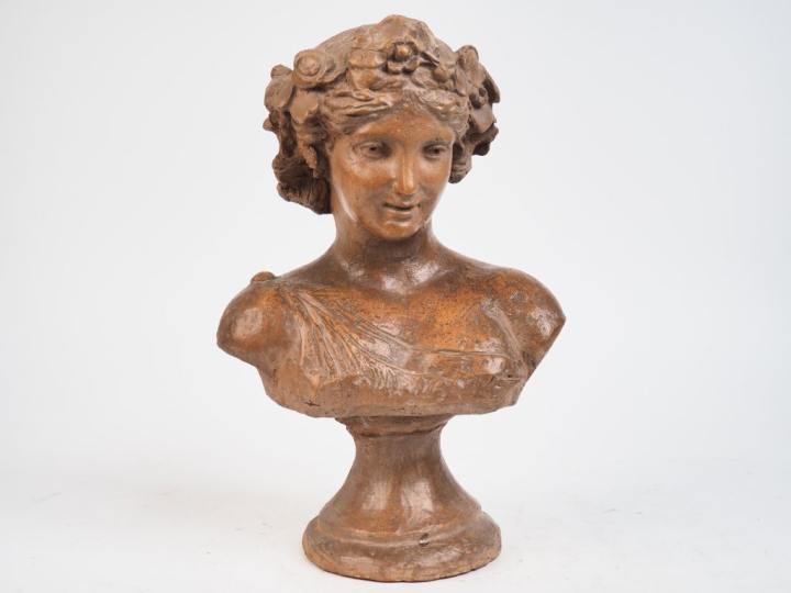 Ecole française fin XIXème. "portrait en buste de jeune fille à la cou