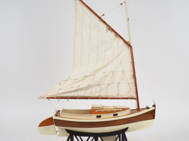 Maquette de voilier.