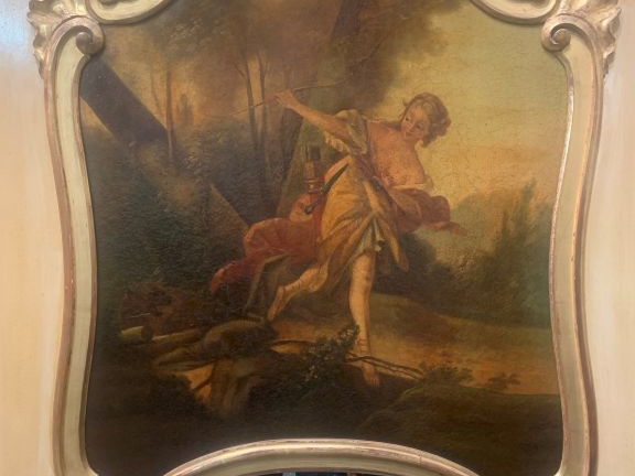 Trumeau de style Louis XVI cadre en bois peint et doré, à décor d'une 