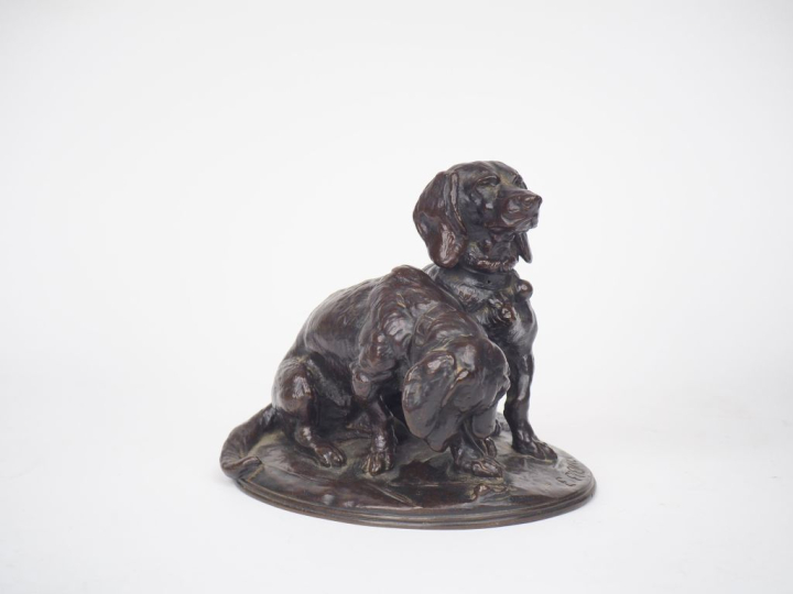 FREMIET.  Groupe en bronze à patine brune "les deux teckels et l'escar