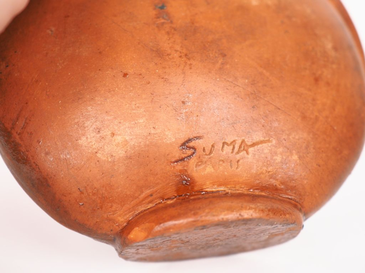 SUMA Paris. "Lointain Rivage" Flacon en terre cuite brune rehaussée d'