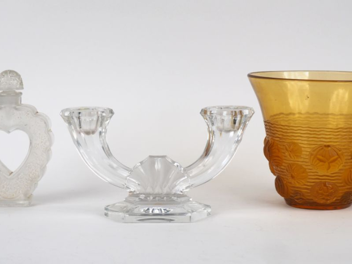 Bougeoir double en cristal Signé Flacon de parfum en verre ou cristal 