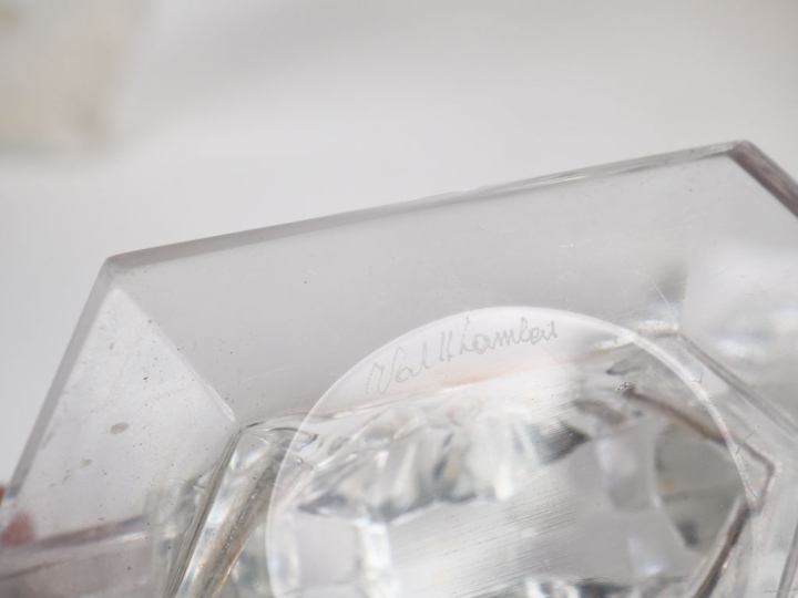 Bougeoir double en cristal Signé Flacon de parfum en verre ou cristal 