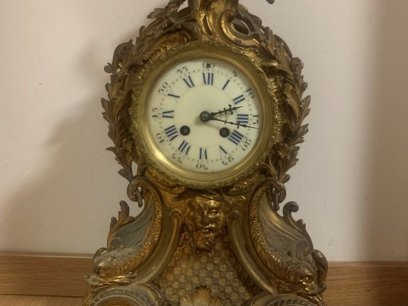 Cartel de style Rocaille en bronze