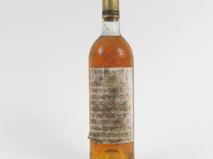 1 BOUTEILLE CHÂTEAU RAYNE VIGNEAU 1er CC SAUTERNES - 1975 - BG/ET