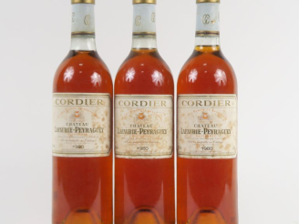 Vente aux enchères 3 BOUTEILLES CHÂTEAU LAFAURIE PEYRAGUEY 1er SAUTERNES - 1980 - ELT