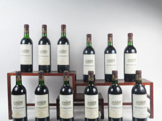 Vente aux enchères 12 BOUTEILLES CHÂTEAU VIEUX GOUJON MONTAGNE ST EMILION - 1989 - CBO - 