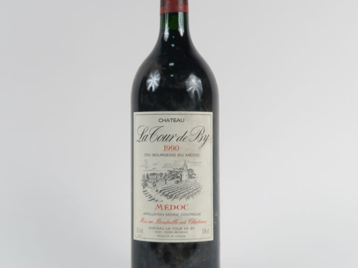 1 MAGNUM CHÂTEAU LA TOUR DE BY CB MÉDOC - 1990