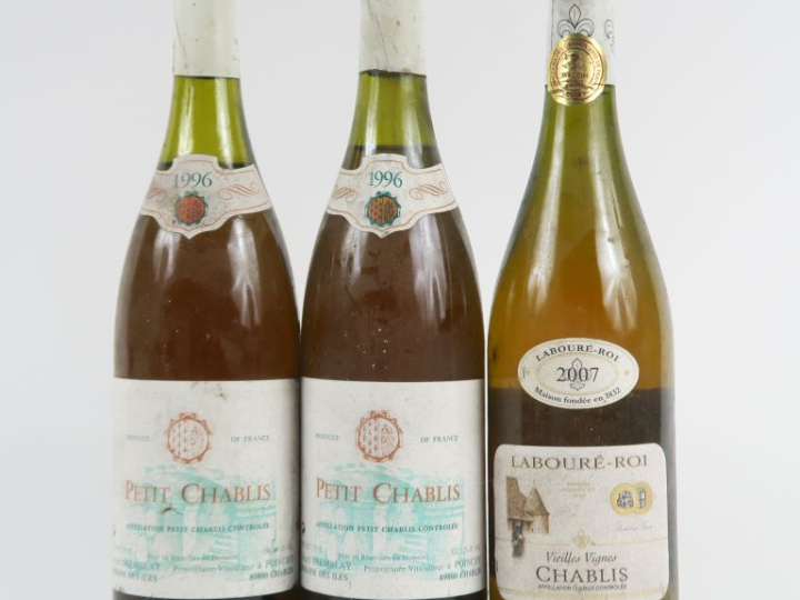 3 BOUTEILLES : 1 CHABLIS 'VIEILLES VIGNES' LABOURÉ ROI 2007 - 2 PETIT 