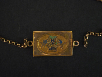 Vente aux enchères Bracelet en or jaune 585, mille ronde forçat.  Jolie fermoir rectangul