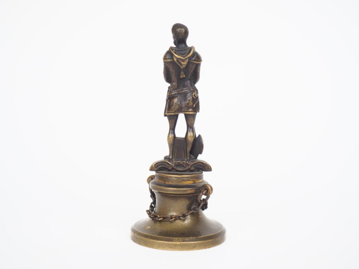 Ecole française XIXème. "Bucheron du Moyen-âge". Sujet en bronze. H. 1